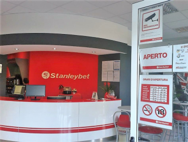 CENTRO SCOMMESSE STANLYBET NOLA (NA) 
